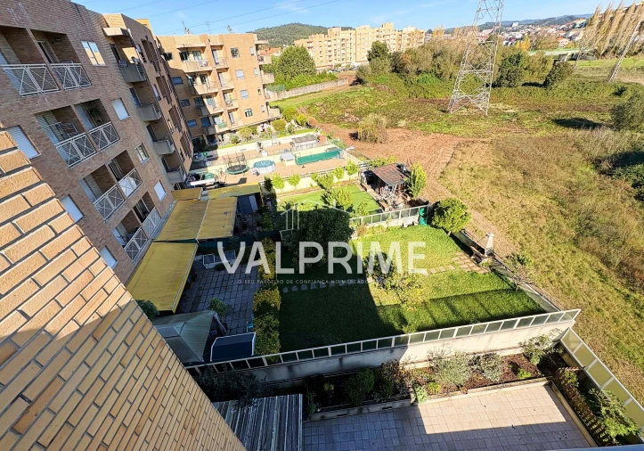 Apartamento T2 para Venda em Alfena Foto 27