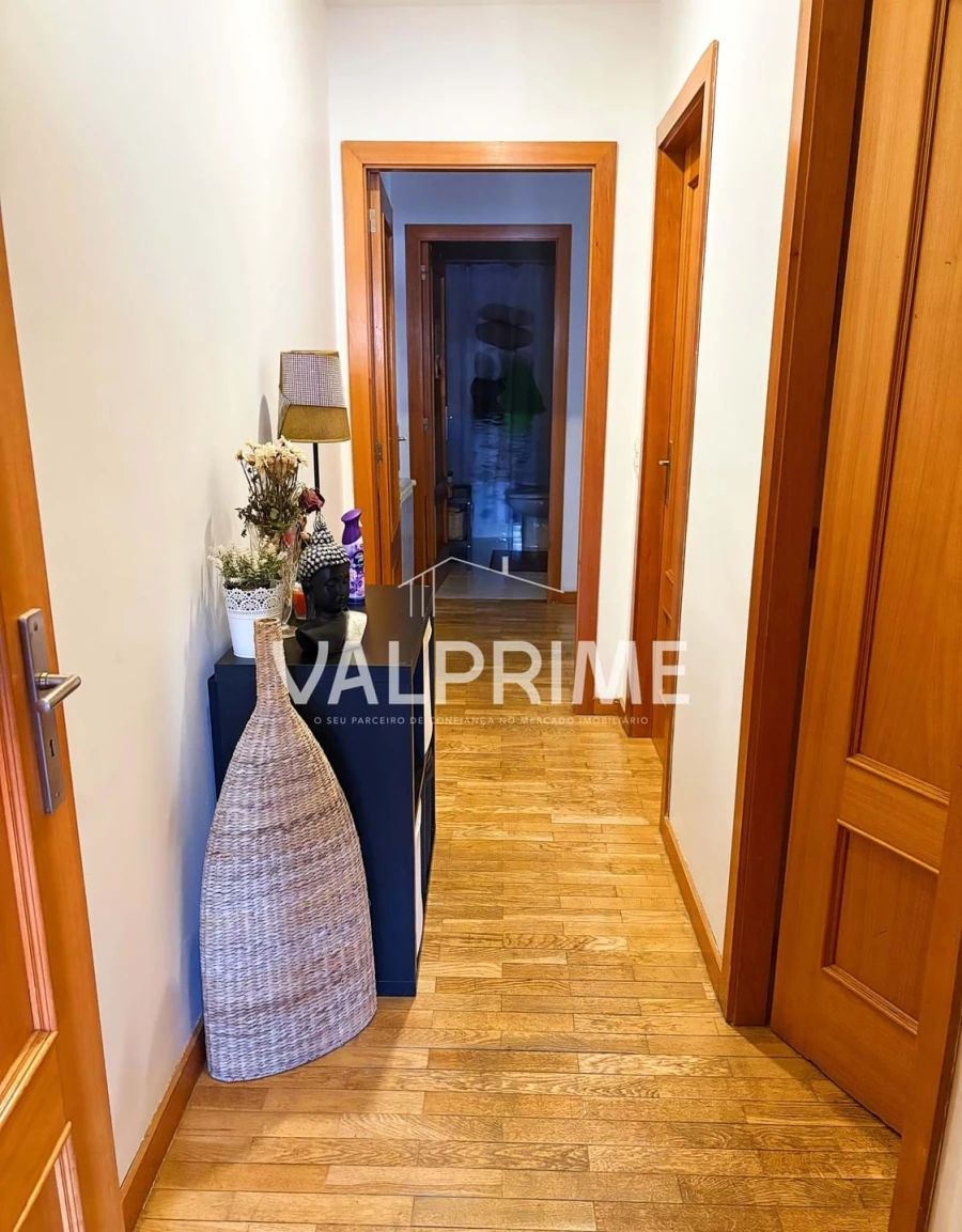 Apartamento T2 para Venda em Alfena Foto 15