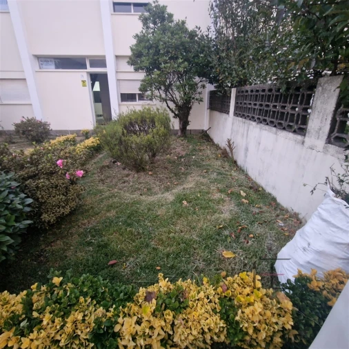 Moradia T4 para Arrendamento em Ramalde Foto 28