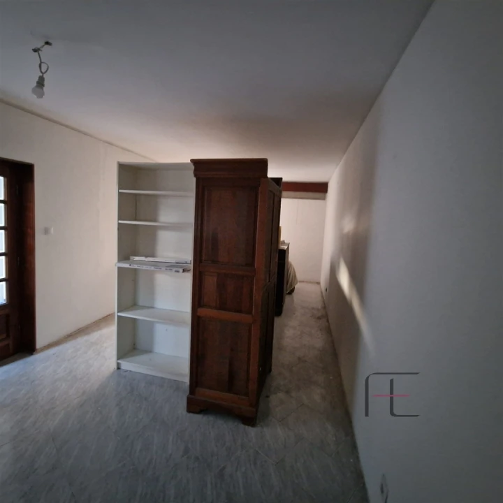 Moradia T4 para Arrendamento em Ramalde Foto 8