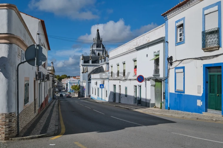 Moradia T7 para Venda em Reguengos de Monsaraz Foto 5