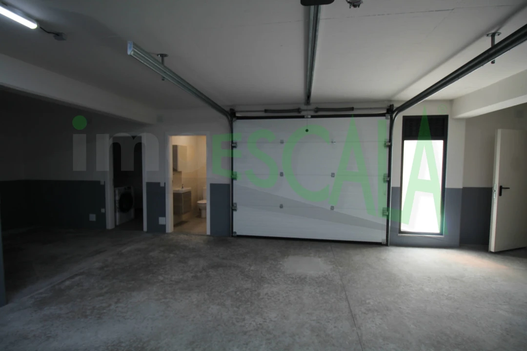 Moradia T4 para Venda em Aveiras de Cima Foto 40