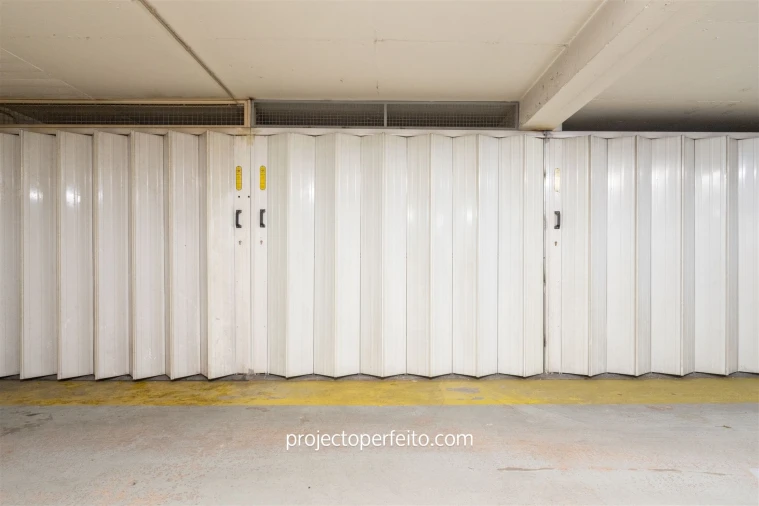 Apartamento T2 para Arrendamento em Espinho Foto 18