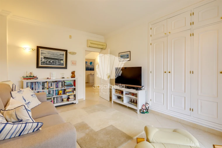 Moradia T4 para Venda em Ferragudo Foto 20