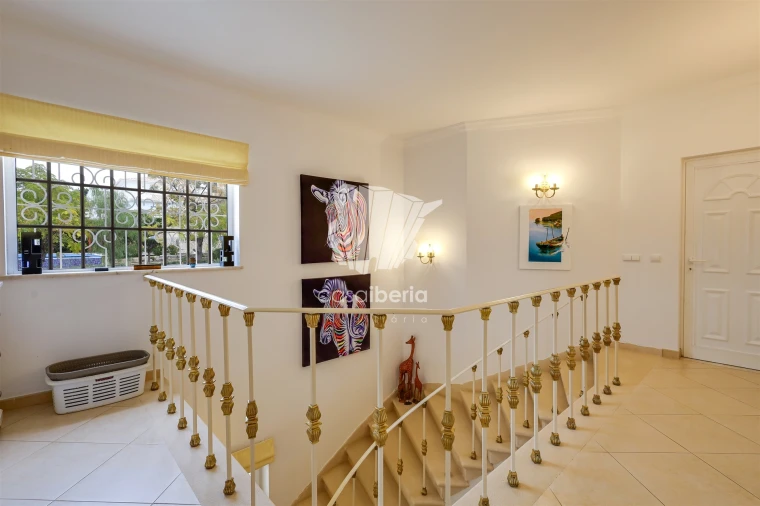 Moradia T4 para Venda em Ferragudo Foto 30