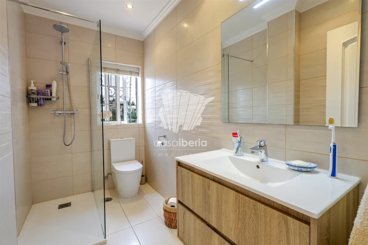 Moradia T4 para Venda em Ferragudo Foto 44