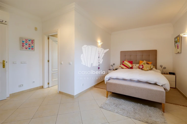 Moradia T4 para Venda em Ferragudo Foto 45