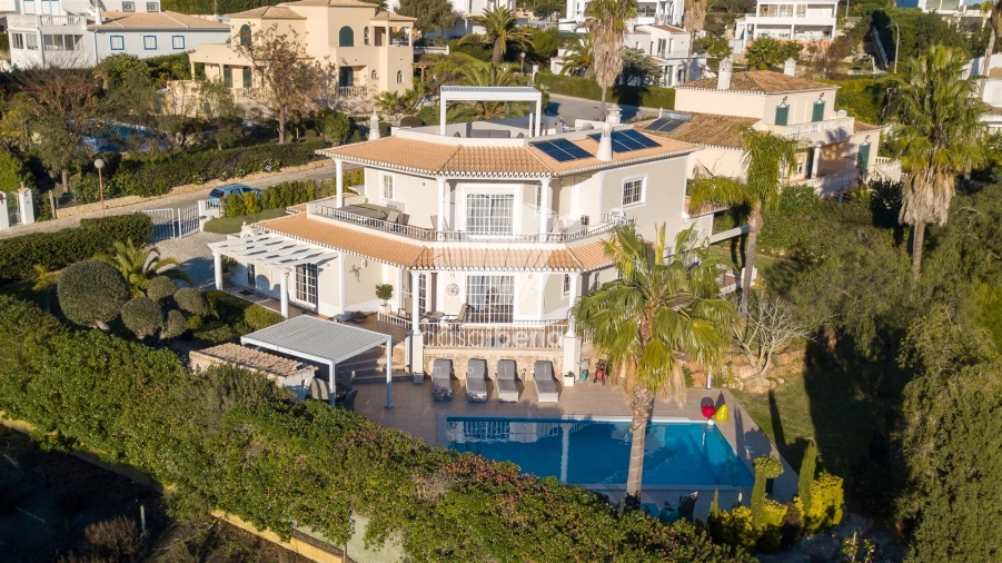 Moradia T4 para Venda em Ferragudo Foto 50