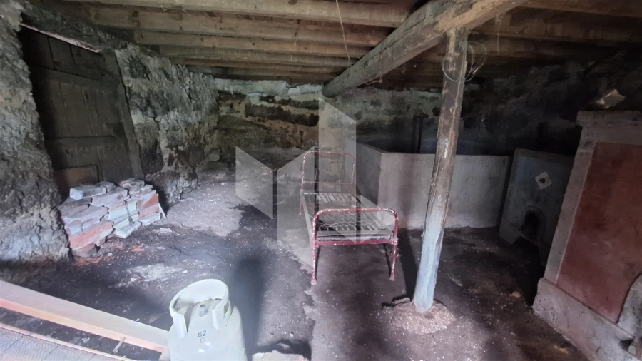 Moradia T2 para Venda em São Miguel do Outeiro e Sabugosa Foto 8