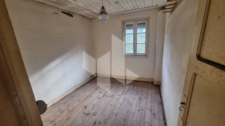 Moradia T2 para Venda em São Miguel do Outeiro e Sabugosa Foto 5