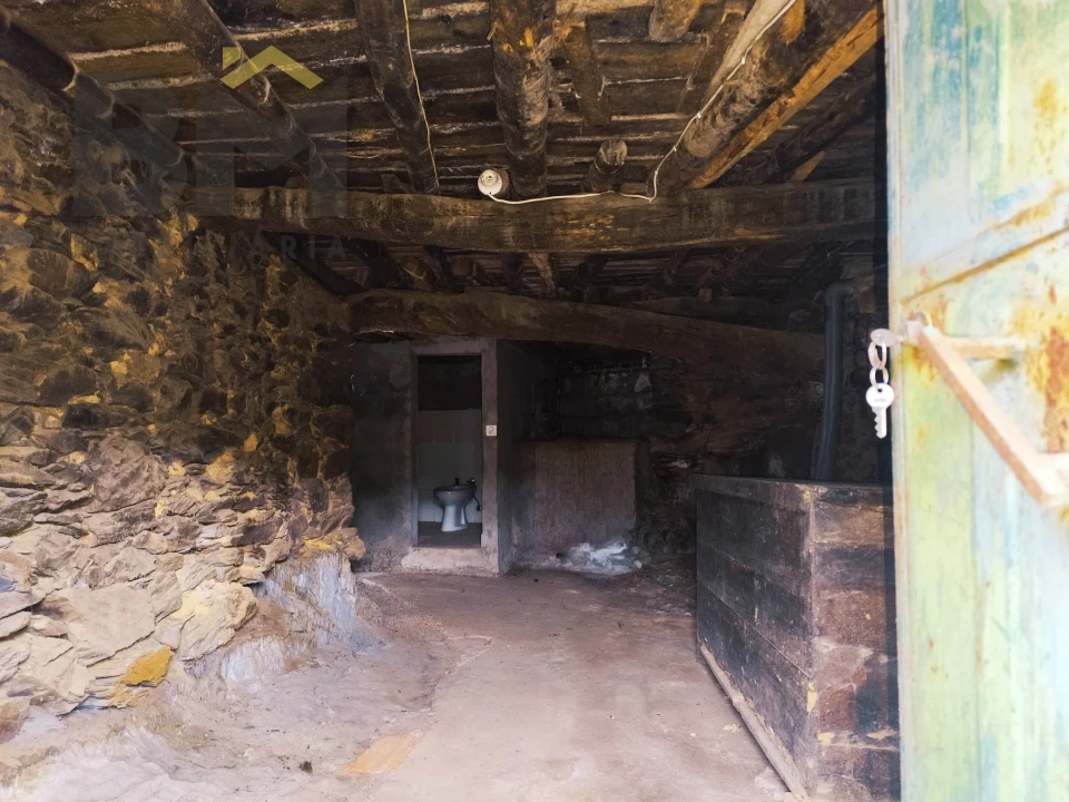 Moradia T3 para Venda em São Vicente da Beira Foto 18