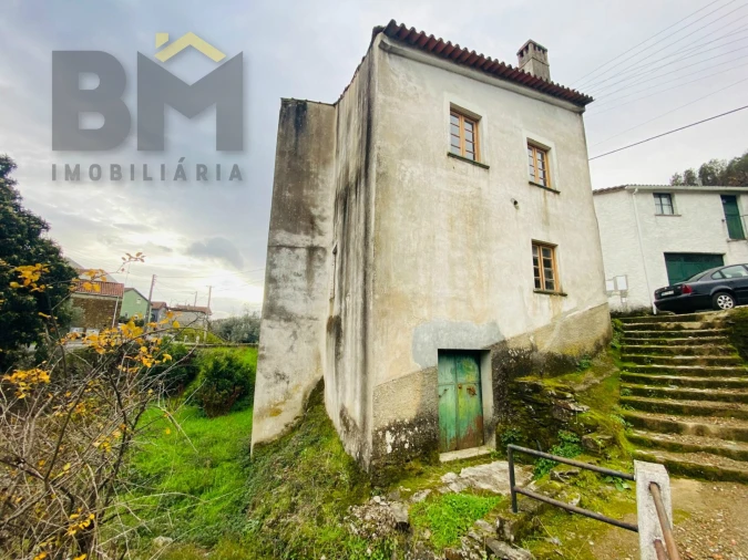 Moradia T3 para Venda em São Vicente da Beira Foto 5