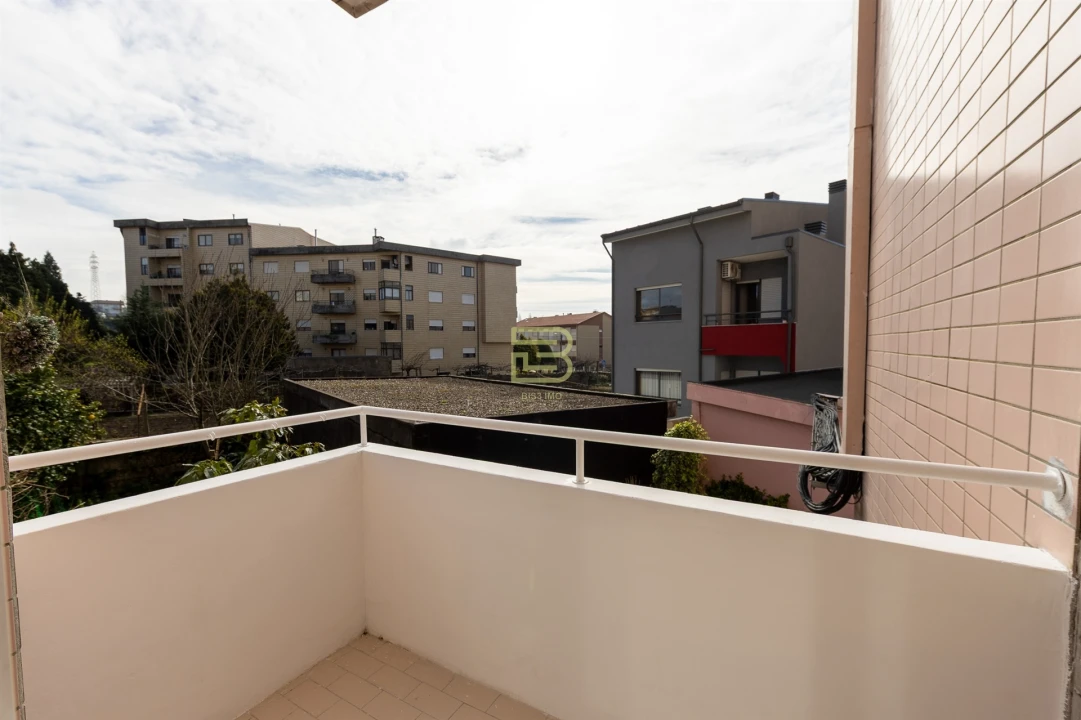 Apartamento T2 para Venda em Baguim do Monte (Rio Tinto) Foto 11