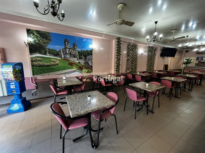 Loja para Trespasse em Lomar e Arcos Foto 4