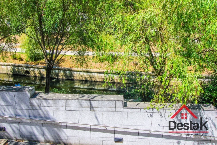 Armazém para Arrendamento em Viseu Foto 7