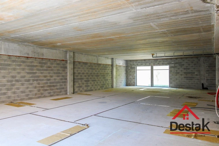 Armazém para Arrendamento em Viseu Foto 1