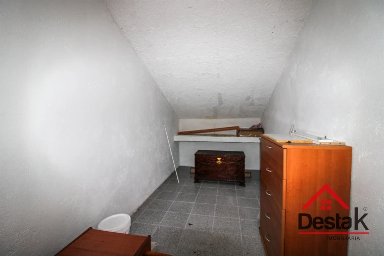 Apartamento T2 para Venda em Viseu Foto 17