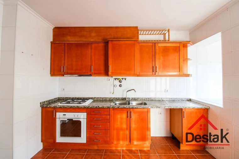 Apartamento T2 para Venda em Viseu Foto 15