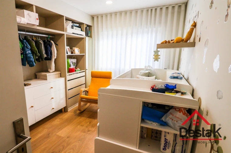 Apartamento T3 para Venda em Viseu Foto 16