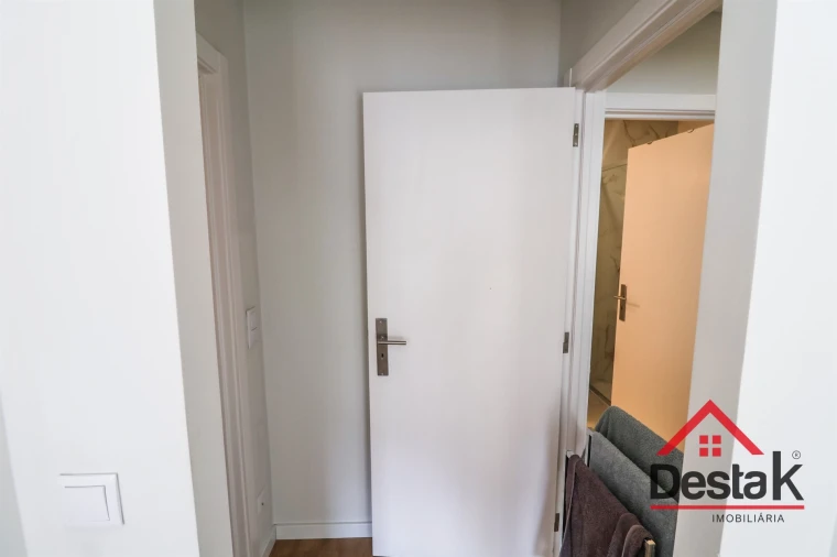 Apartamento T3 para Venda em Viseu Foto 5