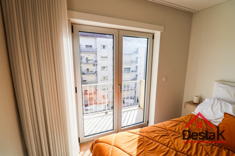 Apartamento T3 para Venda em Viseu Foto 3