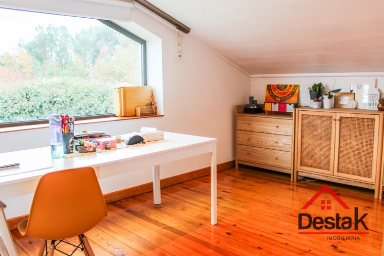 Moradia T3 para Venda em Mundão Foto 41