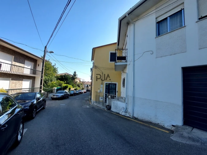 Moradia T2 para Venda em Abraveses Foto 13