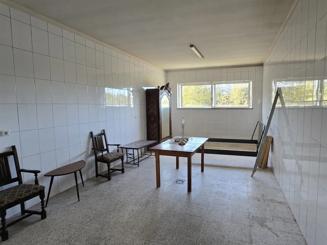 Escritório para Arrendamento em Fornos de Maceira Dão Foto 3