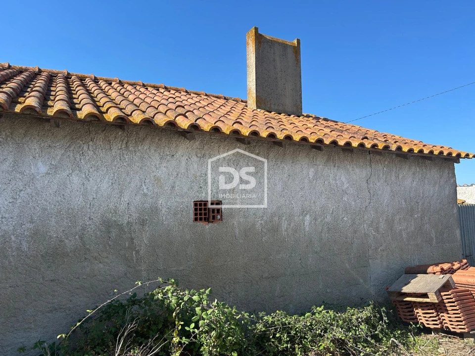 Moradia T3 para Venda em Cela Foto 3