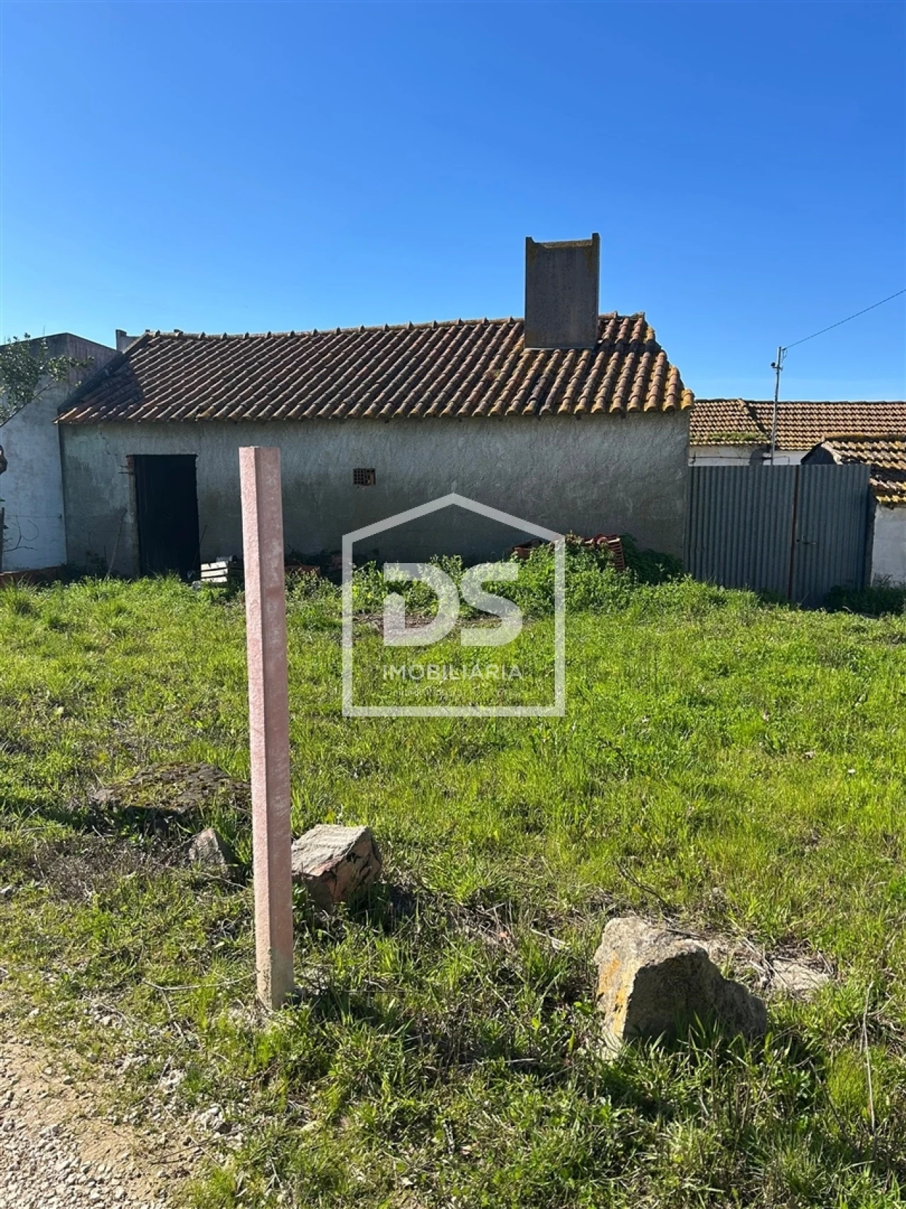 Moradia T3 para Venda em Cela Foto 30