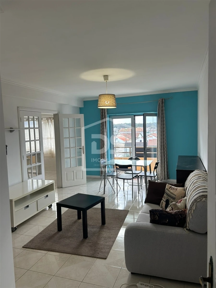 Apartamento T2 para Venda em Marinha Grande Foto 3