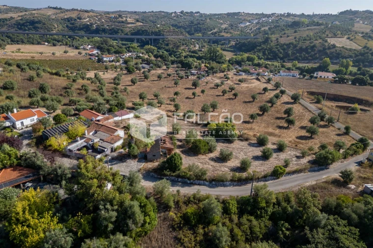 Moradia T2 para Venda em Azambujeira e Malaqueijo Foto 4