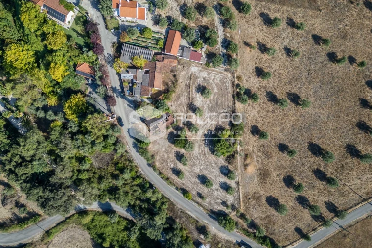 Moradia T2 para Venda em Azambujeira e Malaqueijo Foto 2