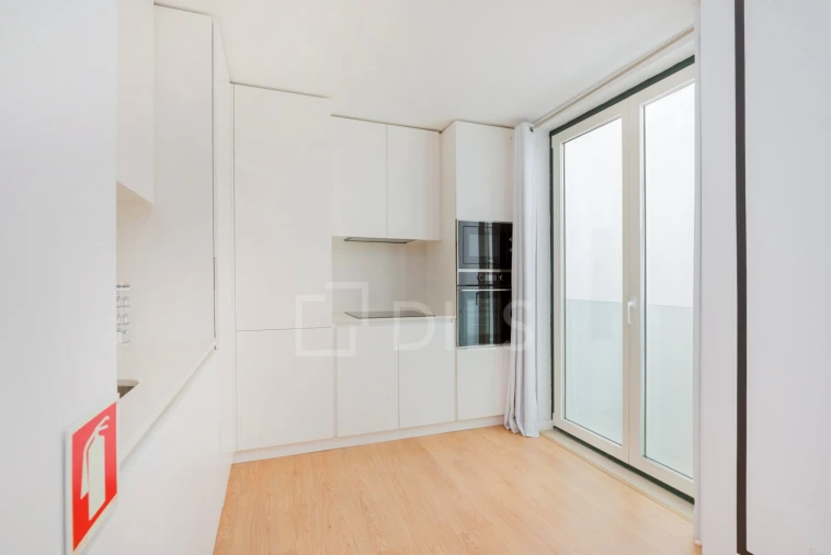 Prédio para Venda em Santa Maria Maior Foto 13