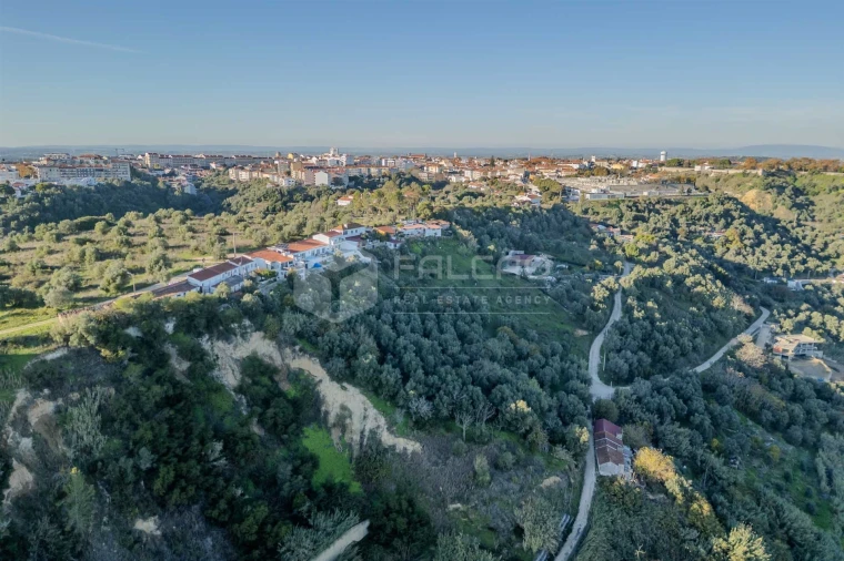 Moradia T10 para Venda em Marvila, Ribeira Santarém, São Salvador, São Nicolau Foto 24