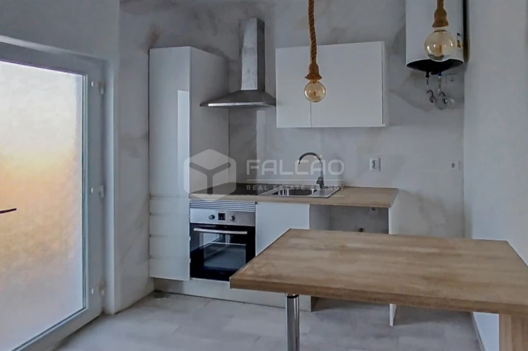 Moradia T10 para Venda em Marvila, Ribeira Santarém, São Salvador, São Nicolau Foto 14