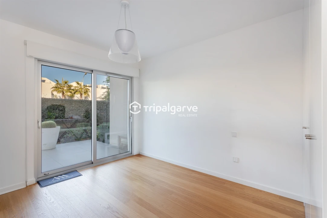 Apartamento T3 para Venda em Albufeira e Olhos de Água Foto 21