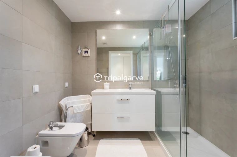 Apartamento T3 para Venda em Albufeira e Olhos de Água Foto 24