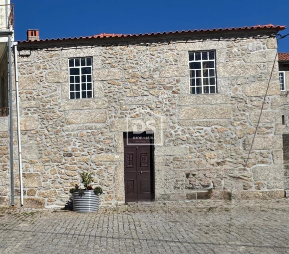 Moradia T0 para Venda em Fiães Foto 12