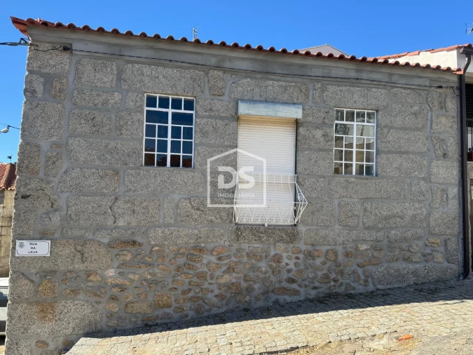 Moradia T0 para Venda em Fiães Foto 2