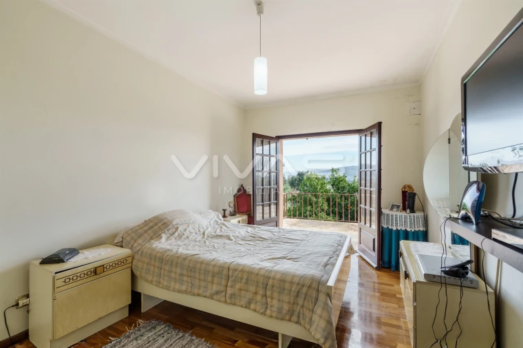 Moradia T4 para Venda em Vila Verde e Barbudo Foto 19