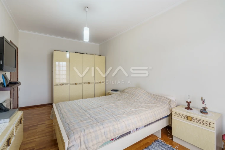 Moradia T4 para Venda em Vila Verde e Barbudo Foto 18