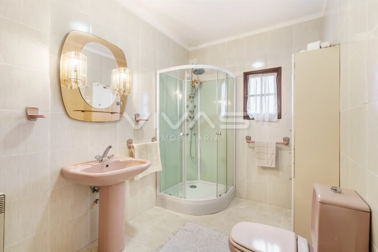 Moradia T4 para Venda em Vila Verde e Barbudo Foto 16