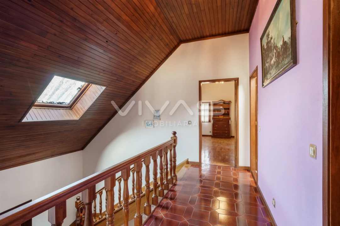 Moradia T4 para Venda em Vila Verde e Barbudo Foto 24