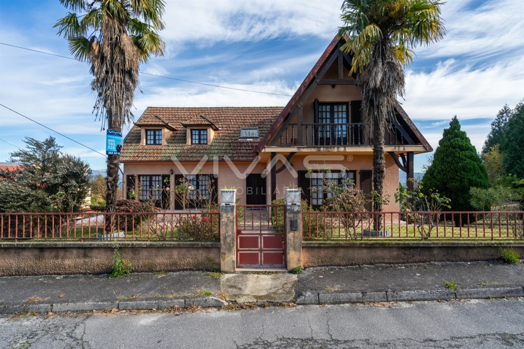 Moradia T4 para Venda em Vila Verde e Barbudo Foto 40