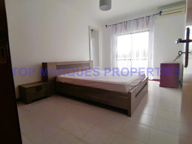 Apartamento T3 para Arrendamento em Olhão Foto 13