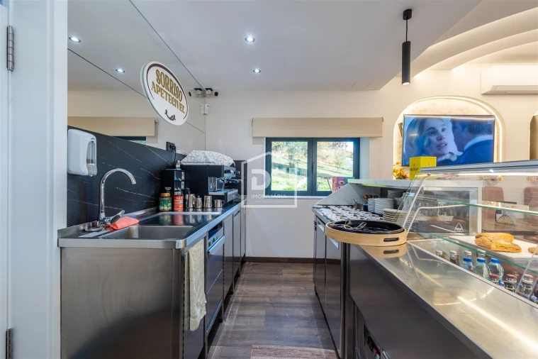 Loja para Trespasse em Nevogilde Foto 7