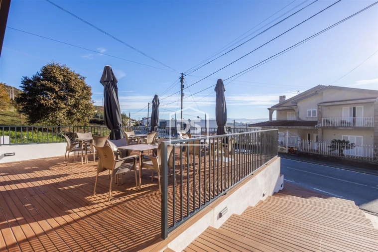 Loja para Trespasse em Nevogilde Foto 12