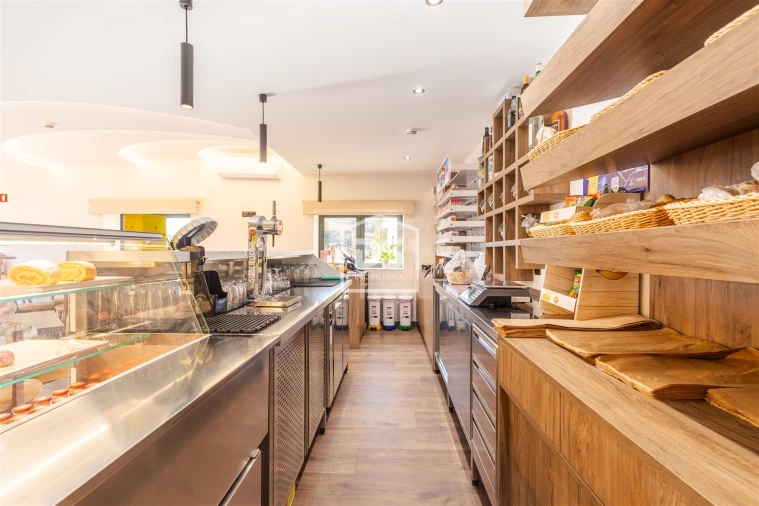 Loja para Trespasse em Nevogilde Foto 5