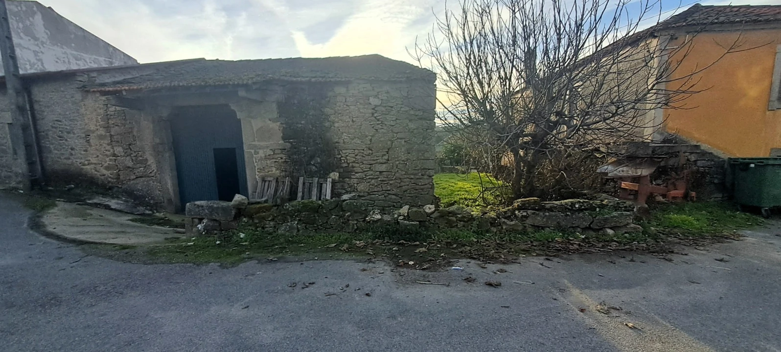 Armazém para Venda em Povoa Foto 2